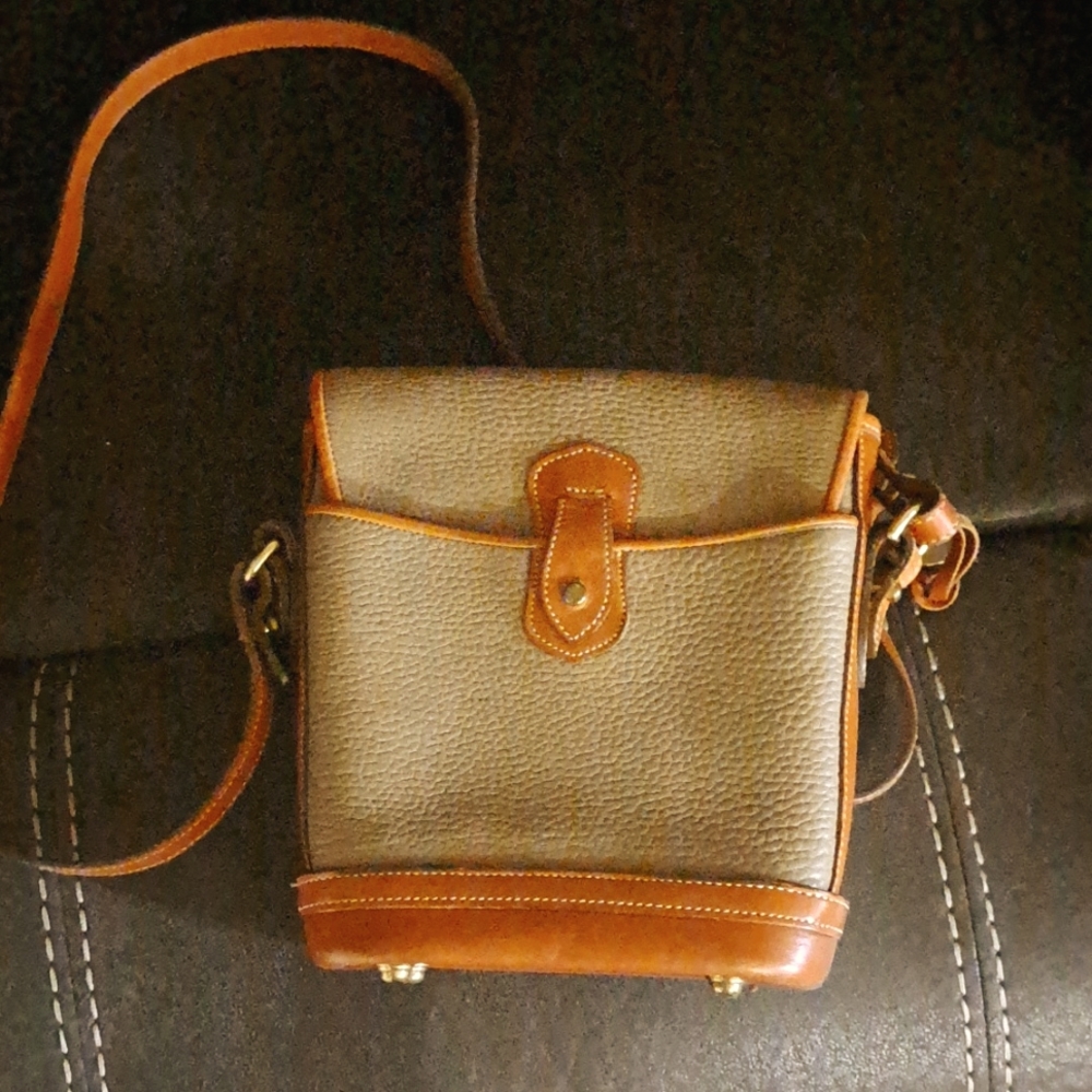 Vtg Dooney and Bourke AWL cavalry spectator handbag